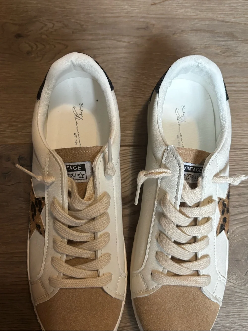 Vintage Havana White Sneakers with Tan Suede Toe and Leopard Star - Picture 6 of 10